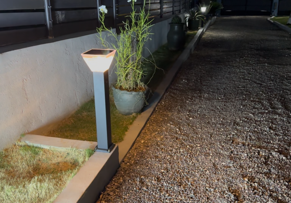 Square Bollard Solar Light - Image 4